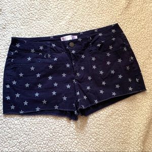 No boundaries shorts